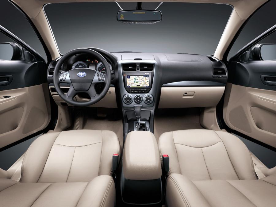Торпедо FAW Besturn B50 2011 года  (фото 14 из 15)